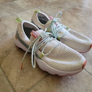 Sorel Women's Shoes with Mint and Coral Accents